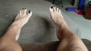 Sexy Mature Feet Worship