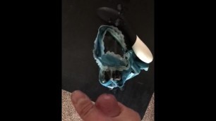Step Son jerks off on moms toys and thongs